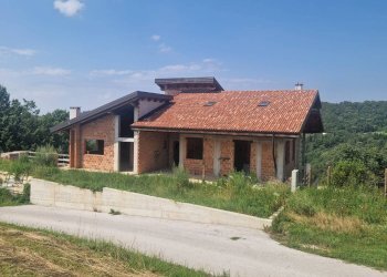 Villa Via Cantone, Battifollo - photo 1