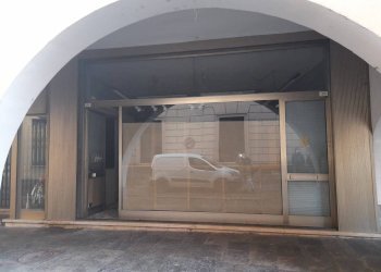 Shop Via Roma, Ceva - photo 3