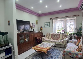 Soggiorno - Appartamento via Vittorio Bersezio, 3, Cuneo (zona Centro) - foto 7