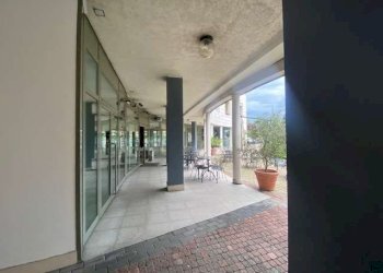 Negozio Modena (zona San Faustino) - foto 4