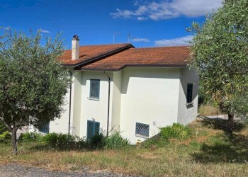 Foto 3 - Villa a Schiera C/da Saraceno, Montemarano - foto 3