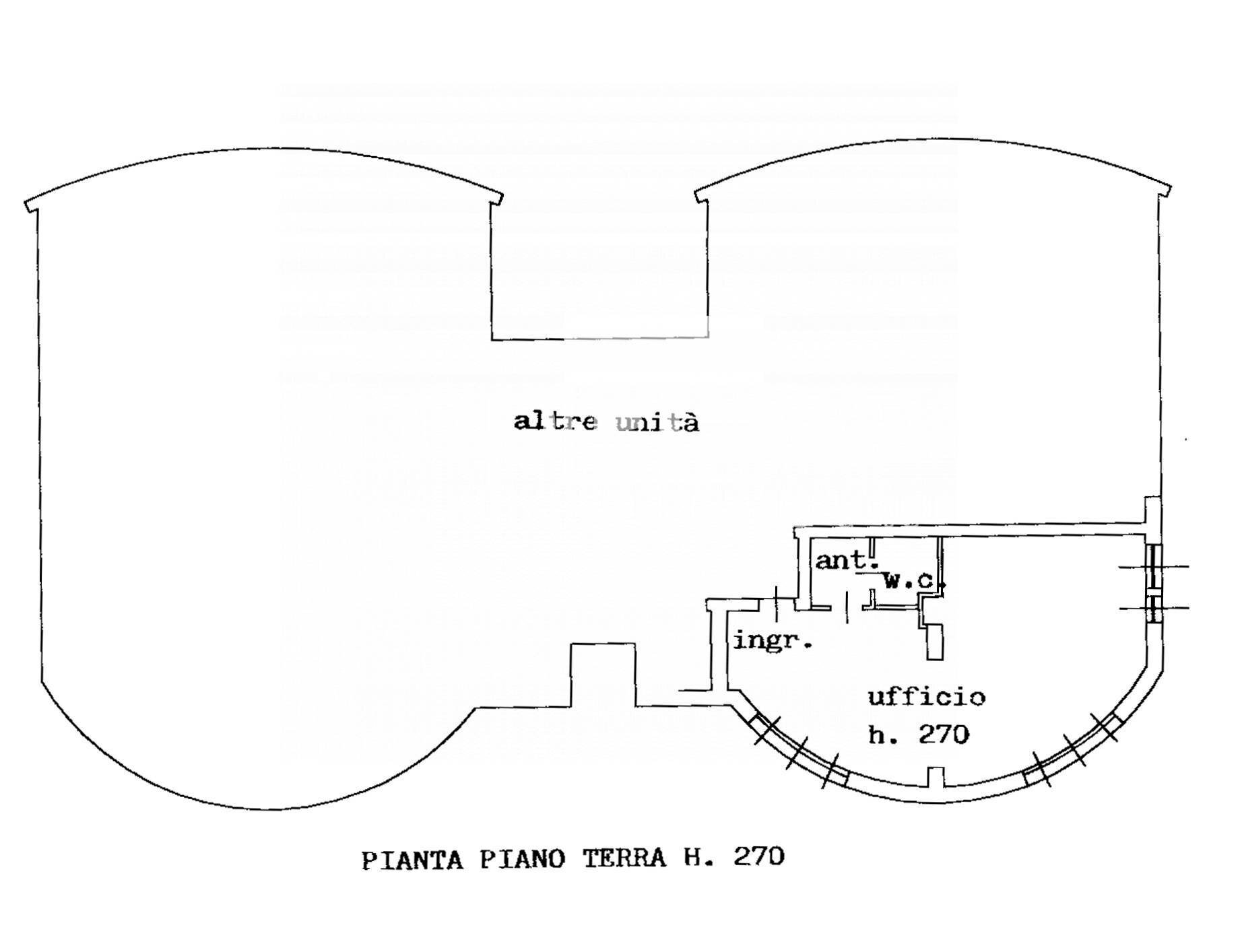 Foto 18 - Office Strada Comunale delle Corti
 
56, Treviso - floor plans 1
