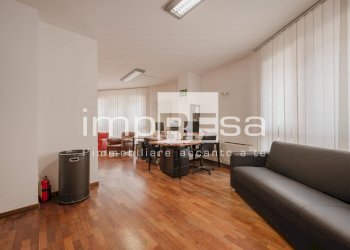 Foto 1 - Ufficio Strada Comunale delle Corti
 
56, Treviso - foto 1