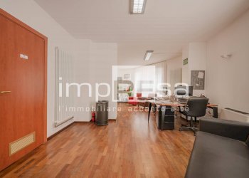 Foto 5 - Ufficio Strada Comunale delle Corti
 
56, Treviso - foto 5