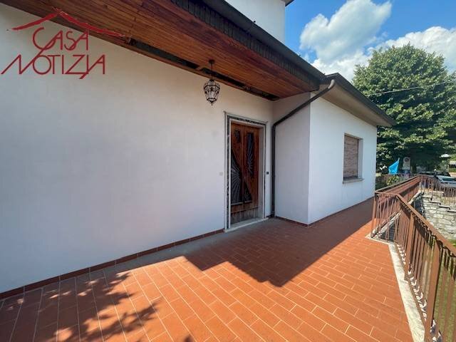 Foto 1 - Villa via nazionale
 
10, Barga - photo 1