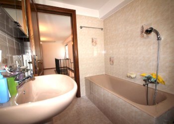 Foto 11 - Casa indipendente località Socraggio
 
11, Cannobio - foto 11