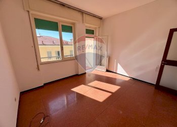 Stanza vuota - Quadrilocale Via Giuseppe Bontà
 
17, Chiavari - foto 17