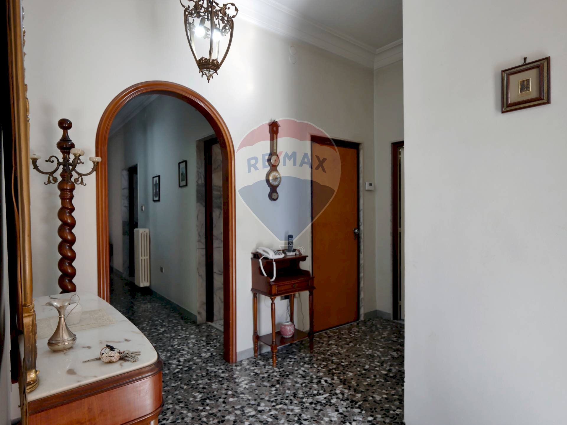 Hall / corridoio - Casa indipendente Via Bologna
 
41, Bari - foto 3