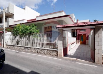 Casa all\'aperto - Independent house Via Bologna
 
41, Bari - photo 1