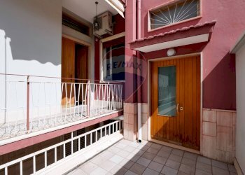 Balcone - Independent house Via Bologna
 
41, Bari - photo 2