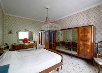 Camera / camera da letto - Independent house Via Bologna
 
41, Bari - photo 12