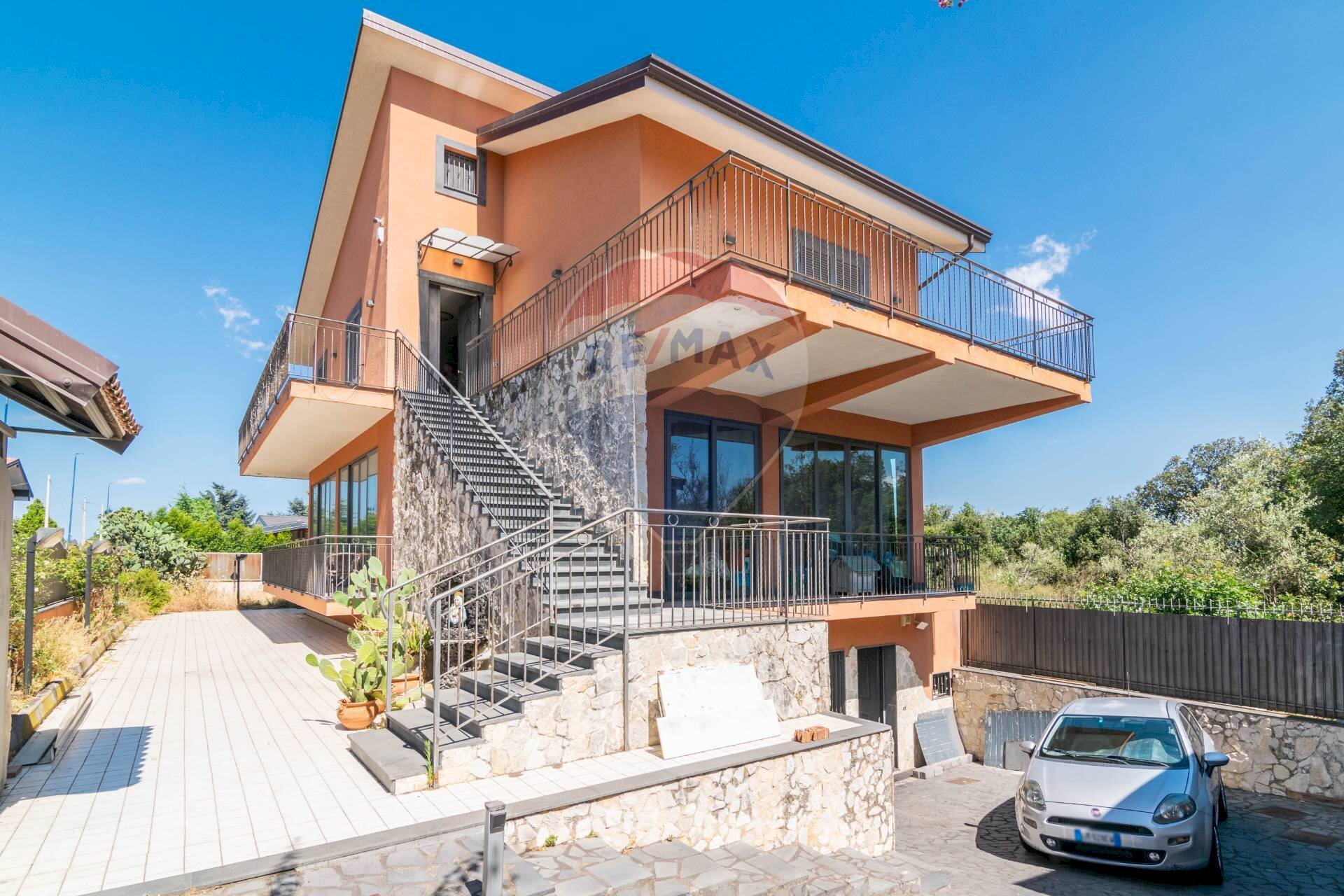 Casa all\'aperto - Villa VIA MARIO GIUSTI
 
10, Pedara - foto 1