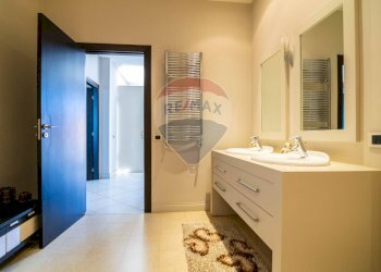 Bagno - Villa VIA MARIO GIUSTI
 
10, Pedara - foto 20