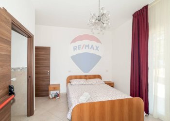 Camera / camera da letto - Villa Via Gallinaro
 
34, Aci Castello - foto 19