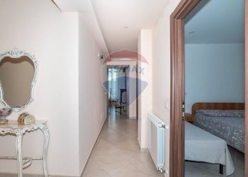 Hall / corridoio - Villa Via Gallinaro
 
34, Aci Castello - foto 35