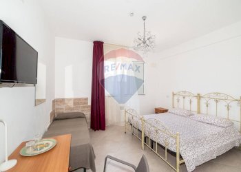 Camera / camera da letto - Villa Via Gallinaro
 
34, Aci Castello - foto 42
