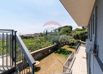 Balcone - Villa Via Gallinaro
 
34, Aci Castello - foto 54