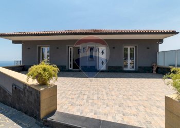 Casa all\'aperto - Villa Via Gallinaro
 
34, Aci Castello - foto 58