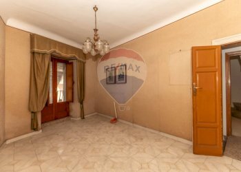 Stanza vuota - Casa indipendente Via San Pietro
 
29, Caltagirone - foto 2