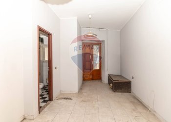 Hall / corridoio - Casa indipendente Via San Pietro
 
29, Caltagirone - foto 5