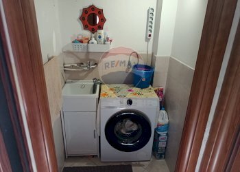 Lavanderia - Casa semi indipendente Via Madonna delle Grazie
 
55, Paterno - foto 15