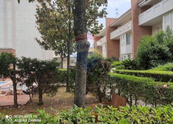 Giardino - Villa a Schiera via Cupa DErcole
 
10, Caserta - foto 14