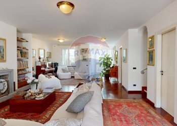 Soggiorno - Villa a Schiera via Cupa DErcole
 
10, Caserta - foto 16