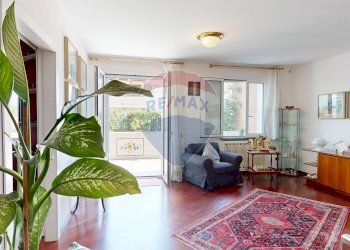 Soggiorno - Villa a Schiera via Cupa DErcole
 
10, Caserta - foto 20