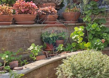 Giardino - Villa a Schiera via Cupa DErcole
 
10, Caserta - foto 78