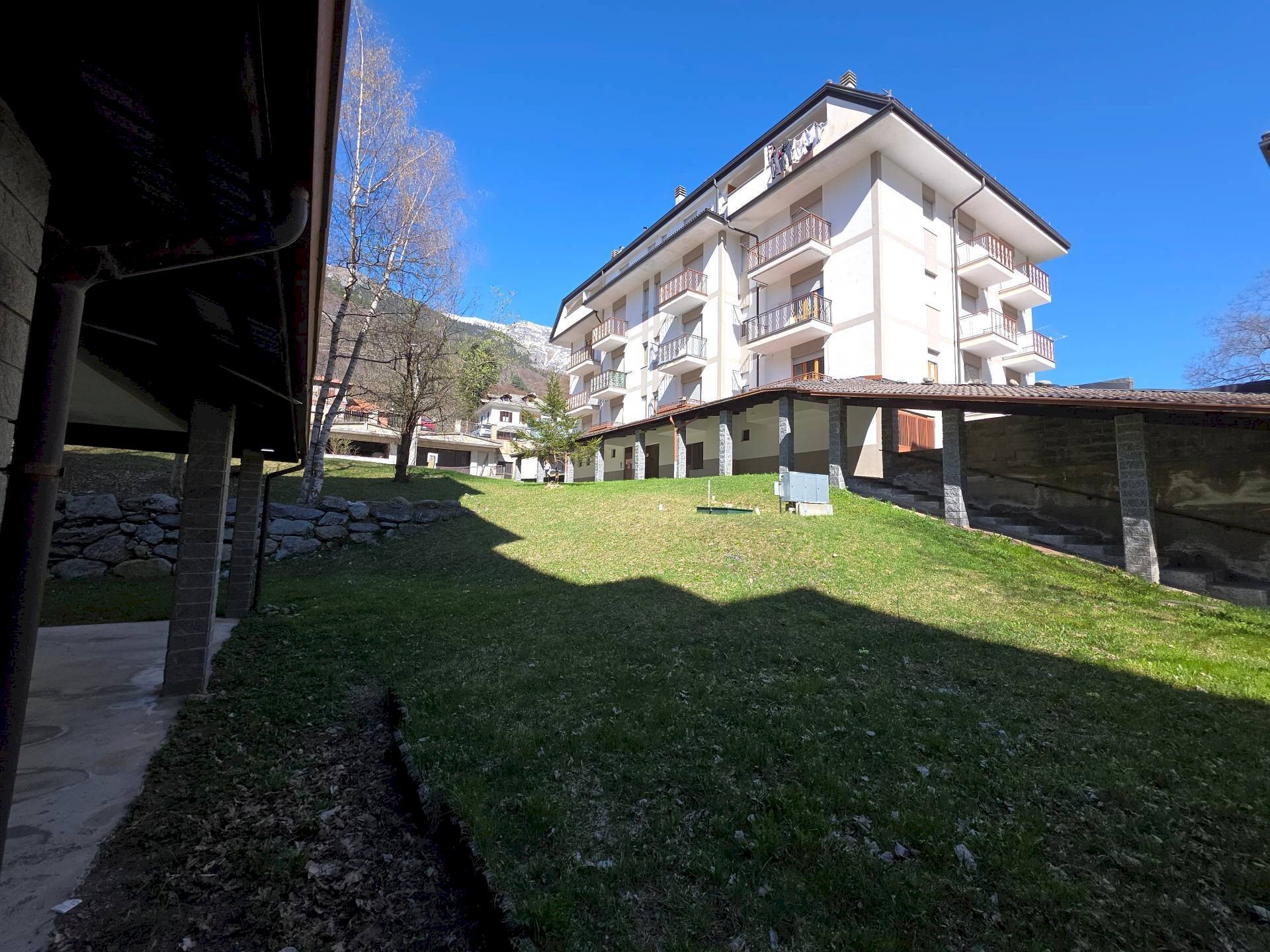 Foto 1 - Monolocale SP33
 
10, Groscavallo - foto 1