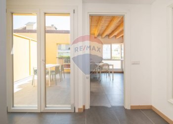 Hall / corridoio - Attico Via Sebastiano Del Piombo
 
19, Milano - foto 5