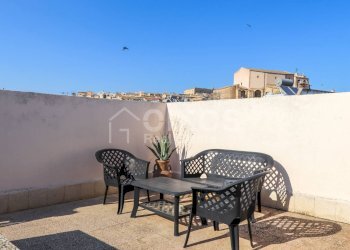 Foto 2 - Casa indipendente Vico Alloro
 
7, Noto - foto 2