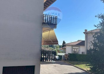 Edificio all\'aperto - Trilocale via della VIttoria
 
11, Viganò - foto 32