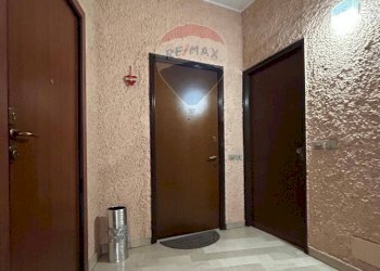 Hall / corridoio - Trilocale via della VIttoria
 
11, Viganò - foto 34