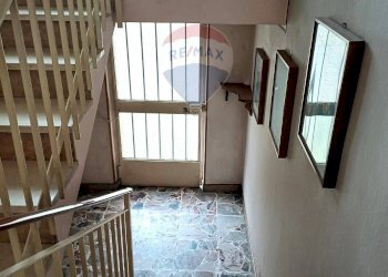 Scale - Casa semi indipendente Piazza Roma
 
30, Busnago - foto 9