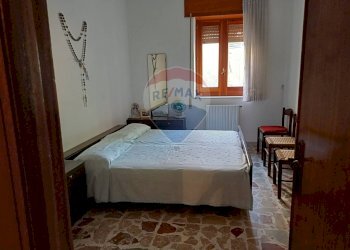 Camera / camera da letto - Appartamento via Gulfi
 
176, Chiaramonte Gulfi - foto 28