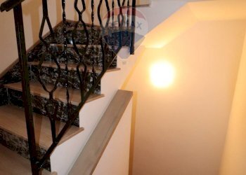 Scale - Casa semi indipendente Via Rapisardi
 
5-7, Scicli - foto 6