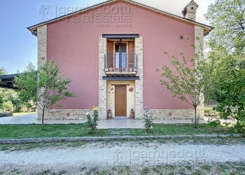 Foto 3 - Independent house Fermignano - photo 3