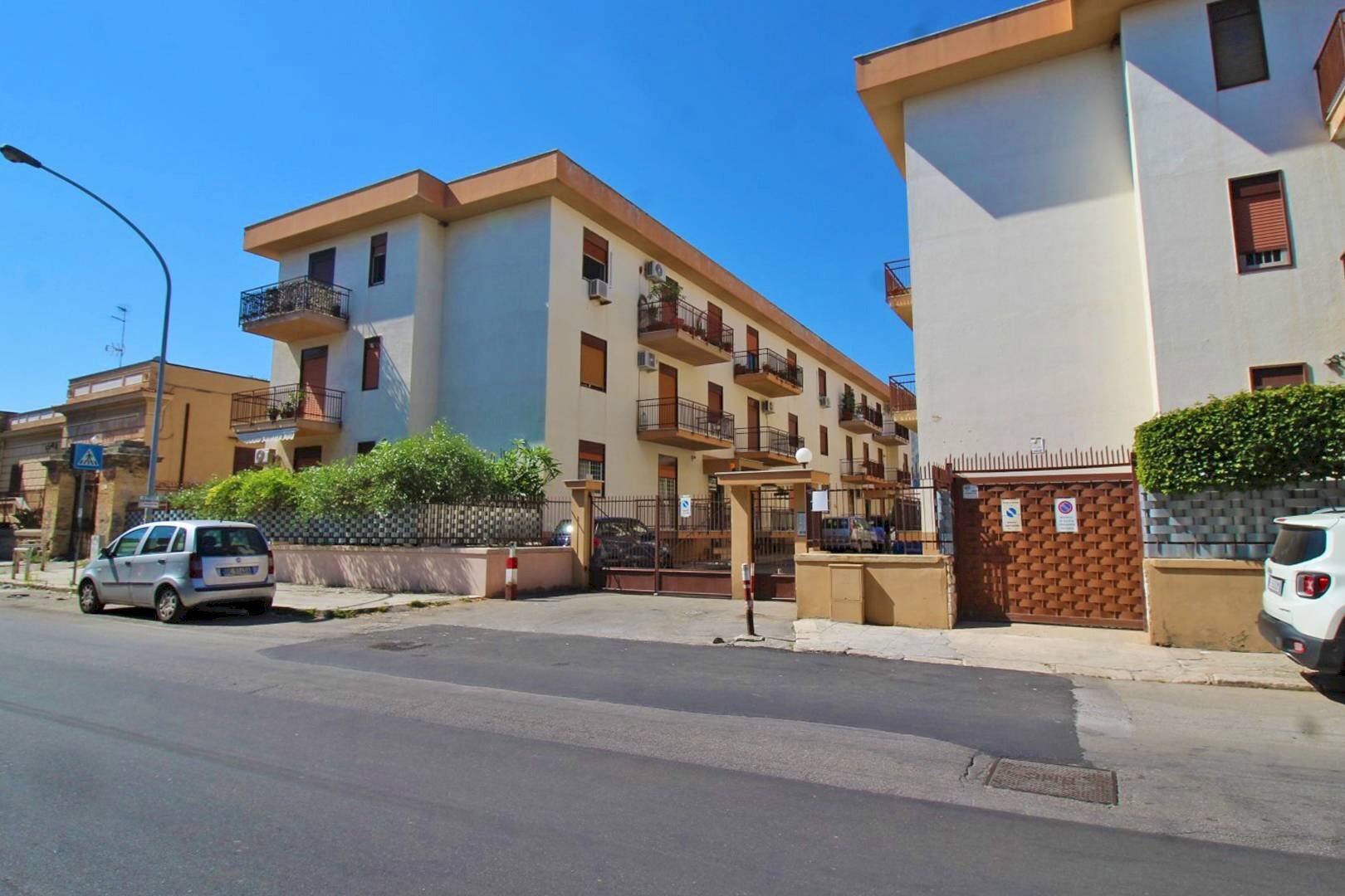 Foto 1 - Appartamento Corso Dei Mille
 
1315, Palermo - foto 1