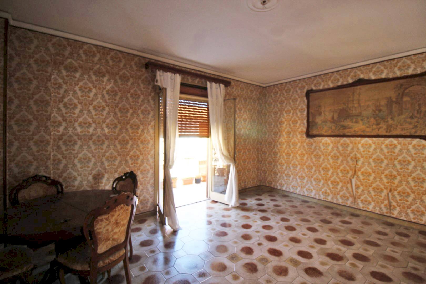 Foto 3 - Appartamento Corso Dei Mille
 
1315, Palermo - foto 2