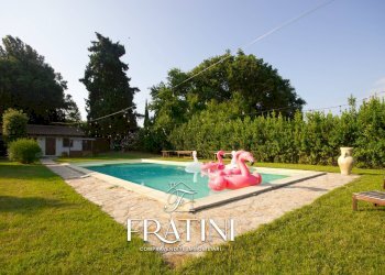 Foto 9 - Attività Commerciale Via Nazionale
 
259, Giulianova - foto 9