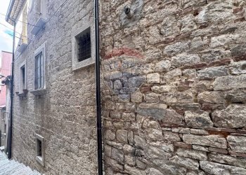 Edificio all\'aperto - Semi-detached house via Chiesa
 
6/8, Ferrazzano - photo 9