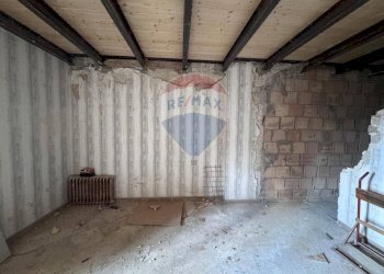 Stanza vuota - Semi-detached house via Chiesa
 
6/8, Ferrazzano - photo 18