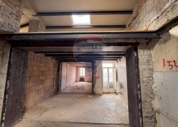 Parcheggio - Semi-detached house via Chiesa
 
6/8, Ferrazzano - photo 25