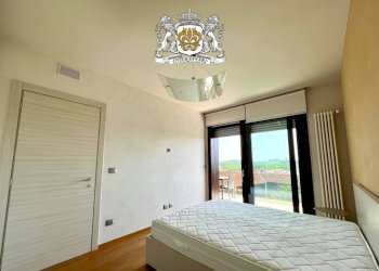 Camera da letto - Trilocale via Tetto Cavallo, 2, Cuneo (zona Centro) - foto 15