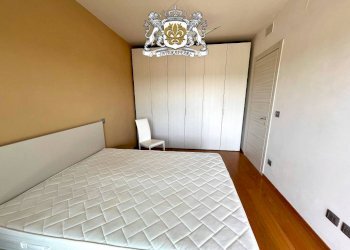 Camera da letto - Trilocale via Tetto Cavallo, 2, Cuneo (zona Centro) - foto 17