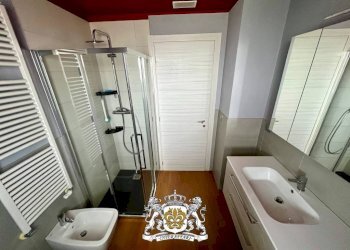 Bagno - Trilocale via Tetto Cavallo, 2, Cuneo (zona Centro) - foto 21