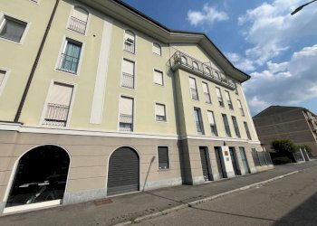 Facciata - Appartamento via Giuseppe Verdi, 9, Venaria Reale - foto 3