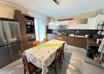 Cucina - Appartamento via Giuseppe Verdi, 9, Venaria Reale - foto 13