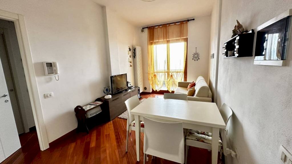 Soggiorno - Bilocale via Sant'Anna, 116, Roburent - foto 3